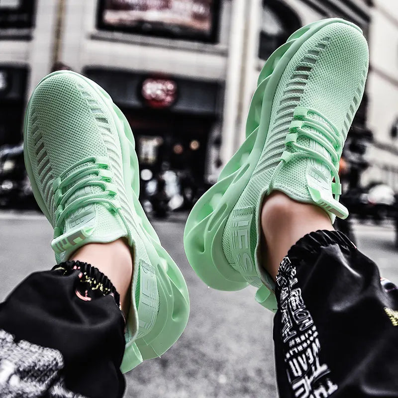 Brand Logo Custom Fly Weave Soft Sole Men Tenis Par Hombr Fashion Sneakers Running Shoes
