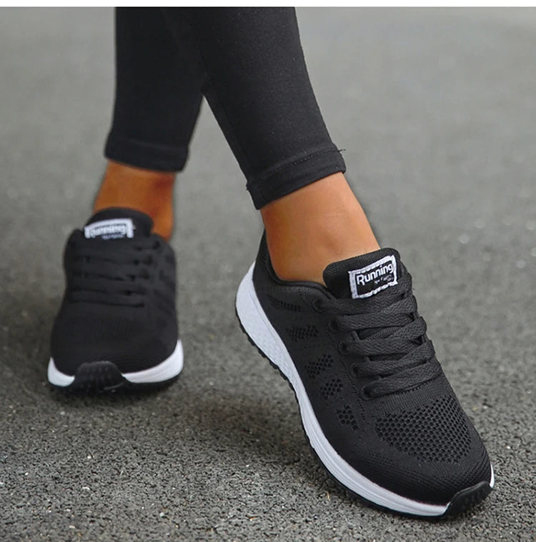 Tênis Feminino Plataforma Fashion 2025 — Casual, Estiloso e Confortável com Cadarço