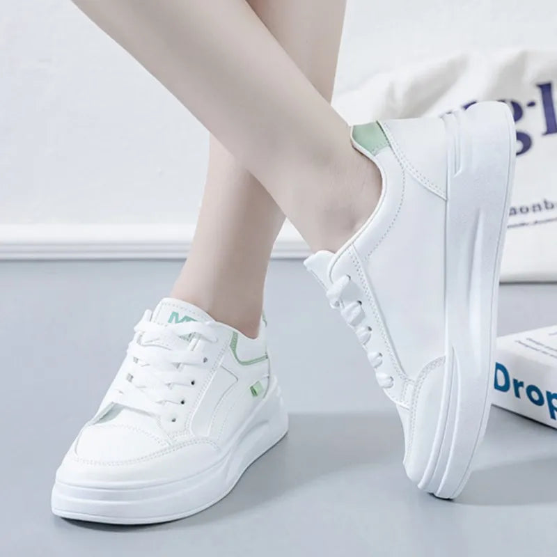 Tênis Feminino Fashion 2025 — Casual, Confortável e Estiloso com Cadarço