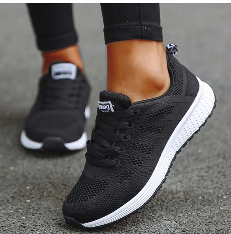 Tênis Feminino Plataforma Fashion 2025 — Casual, Estiloso e Confortável com Cadarço