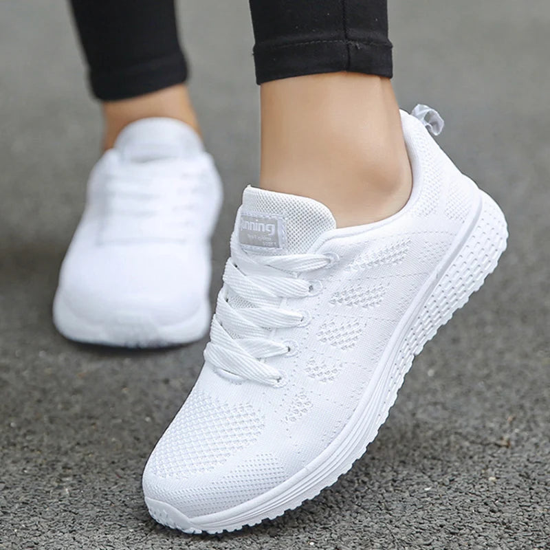 Tênis Feminino Plataforma Fashion 2025 — Casual, Estiloso e Confortável com Cadarço