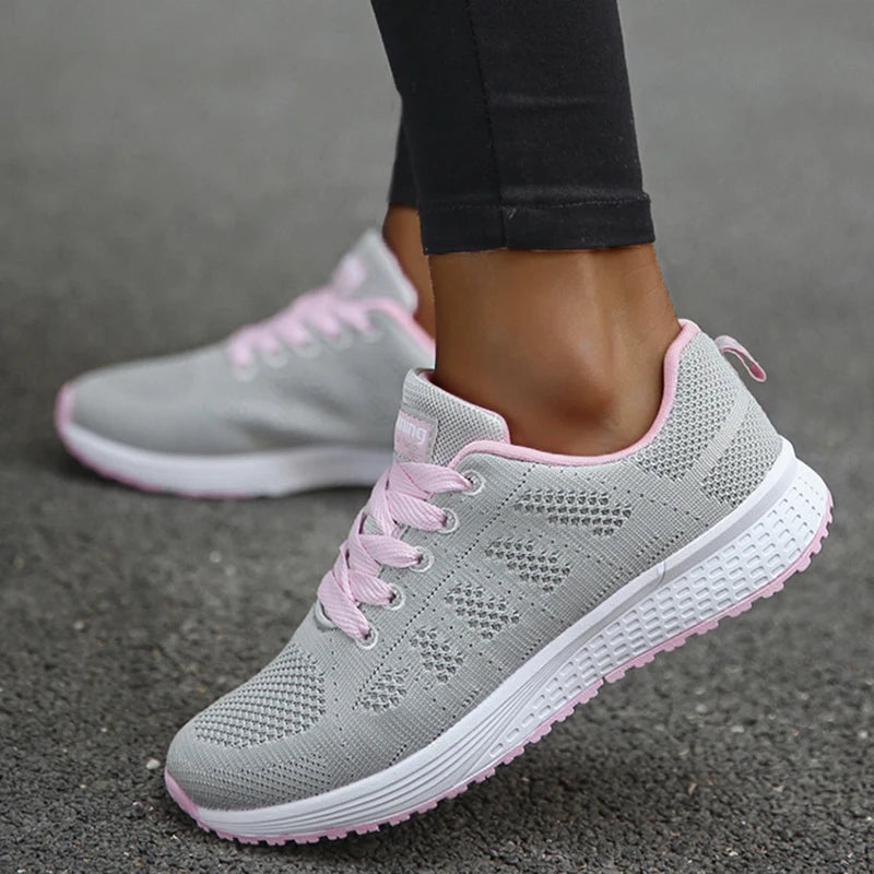 Tênis Feminino Plataforma Fashion 2025 — Casual, Estiloso e Confortável com Cadarço