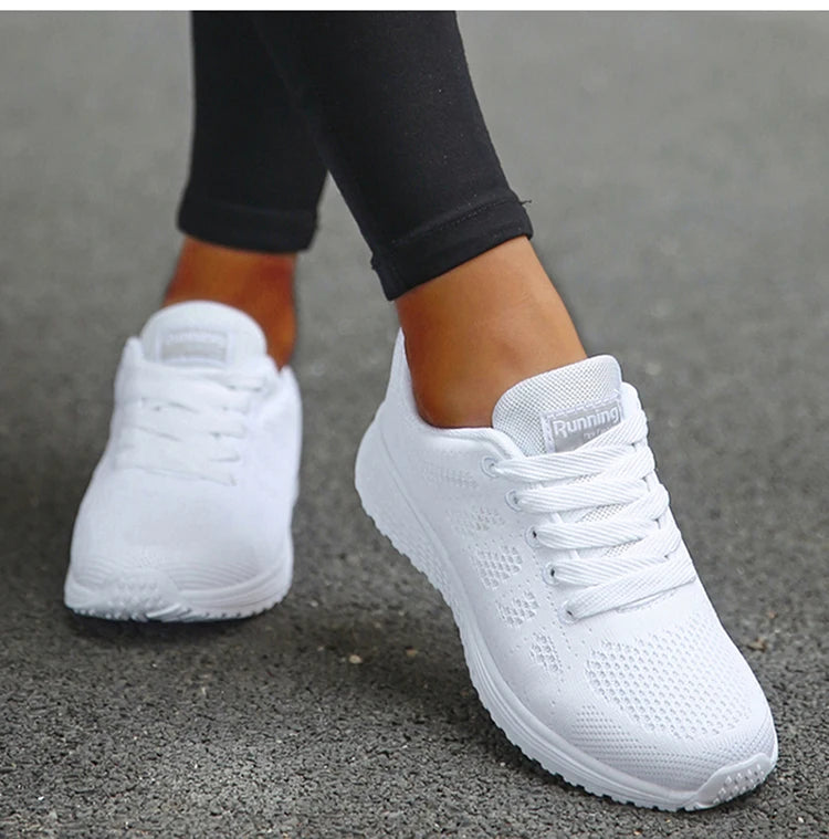Tênis Feminino Plataforma Fashion 2025 — Casual, Estiloso e Confortável com Cadarço